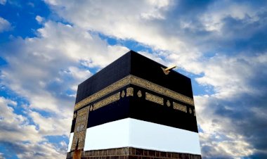 ईद मिलाद-उन-नबी : अरब में जन्मे इस्लाम के आखिरी पैगंबर हजरत मोहम्मद साहब की कहानी.