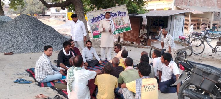 अधिकारों के लिए मजदूरों को होना होगा जागरूक - बृजभूषण सिंह