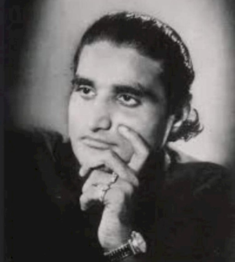 ऐ मालिक तेरे बंदे हम ---------------------
