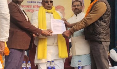 ग्रापए ने ग्रामीण पत्रकारों की समस्या को लेकर मंत्री ओपी राजभर को सौंपा ज्ञापन