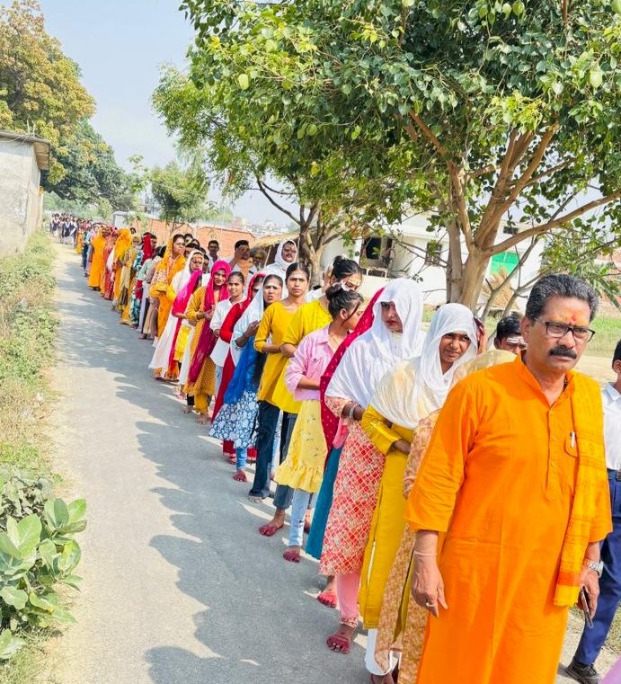 श्री रूद्र महायज्ञ की निकली भव्य कलश यात्रा